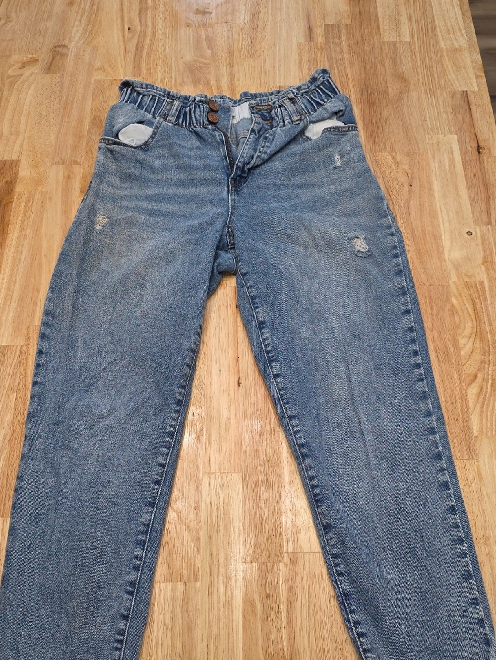 Rewind Light Blue Denim Jeans with Gold Stitching